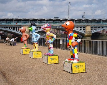 Four Morph sculptures outside the Tate in front of Blackfriars station