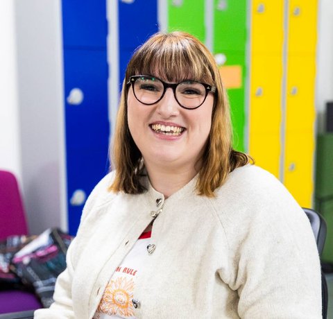 Abigail from the Whizz Kidz Youth Board