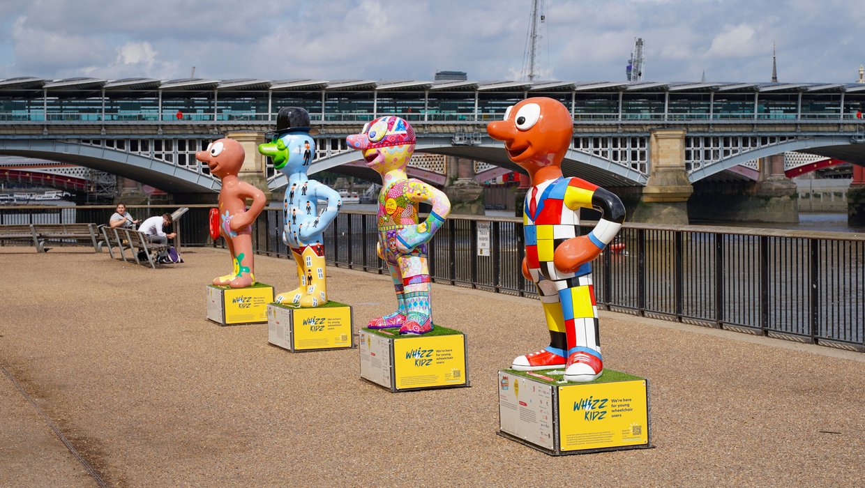 Four Morph sculptures outside the Tate in front of Blackfriars station